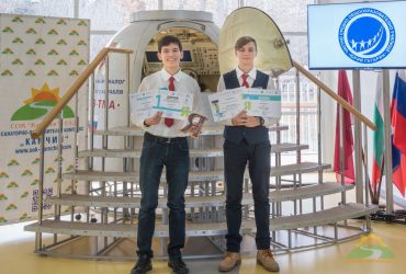 Ученик школы в „Камчии“ занял первое место в Международной олимпиаде по русскому языку в Москве