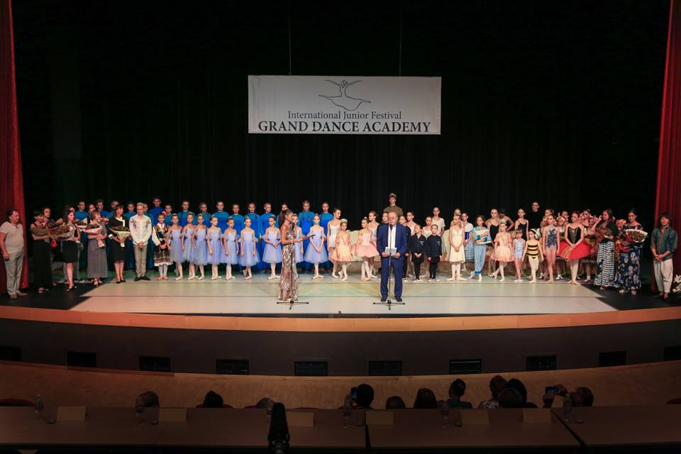 Деца от 10 страни пристигат за най – големия фестивал за танцово изкуство “Grand dance academy” в комплекс „Камчия“
